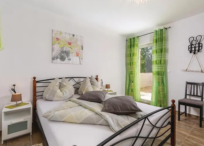 Dijana 펜션 Viskovići