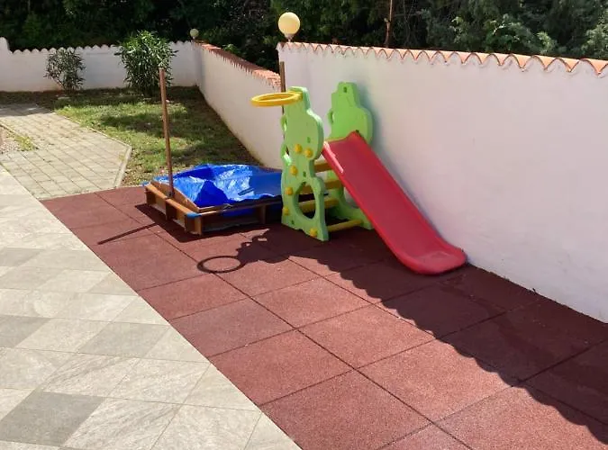 펜션 Dijana Viskovići