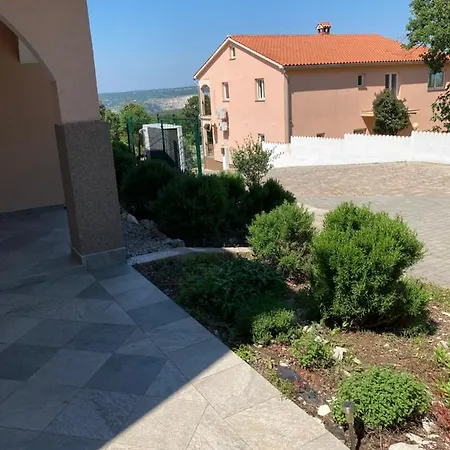 Dijana Holiday home Viskovici